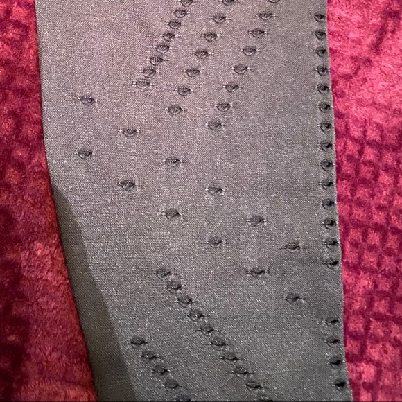 Victoria’s Secret Victoria Sport Seamless Tight size L Large - Picture 4 of 6